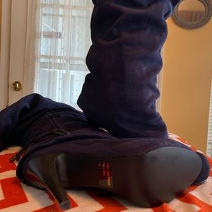 Brand new Suede boots